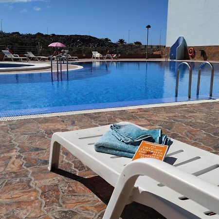 Huebsche Ferienwohnung Mit 2 Schlafzimmern, Pool Und Wlan, Strandnaehe كالاو سالفاجي المظهر الخارجي الصورة