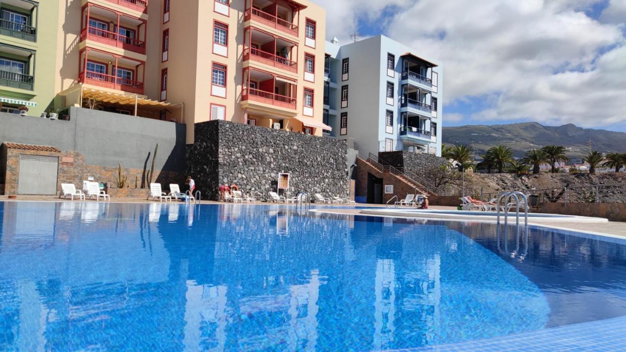 Huebsche Ferienwohnung Mit 2 Schlafzimmern, Pool Und Wlan, Strandnaehe كالاو سالفاجي المظهر الخارجي الصورة